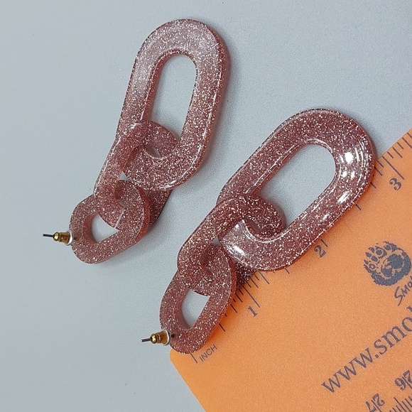 Linked Chain Shimmery Acrylic Party Styled Dangle Drop Earrings Statement - Picture 4 of 4